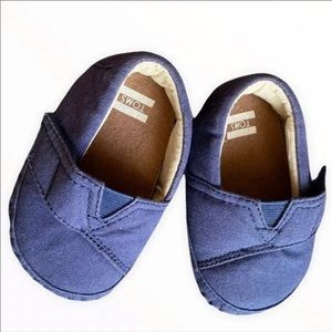 Size 3 Navy Baby Tiny Toms